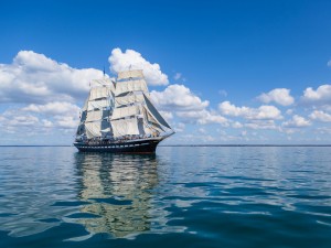 sea-sail-ship-clouds